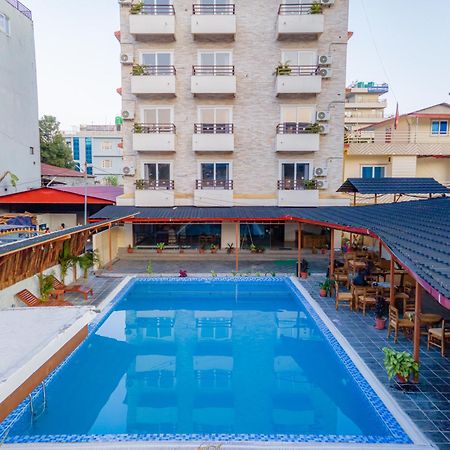 פוקהרה Majheri Resort And Spa מראה חיצוני תמונה