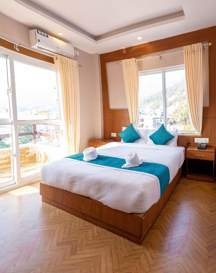 פוקהרה Majheri Resort And Spa מראה חיצוני תמונה